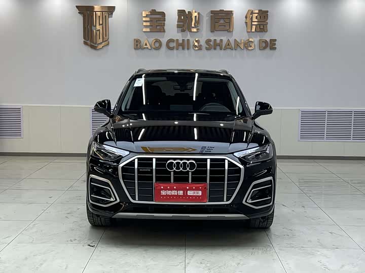 Фото 4 - Audi Q5L