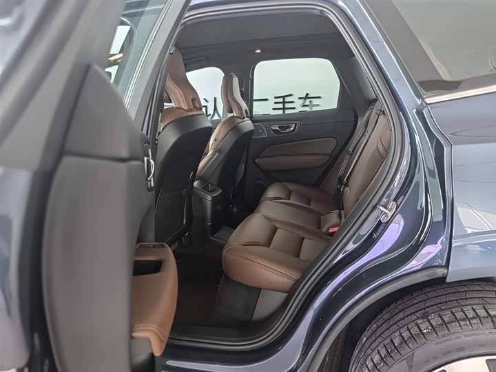 Фото 5 - Volvo XC60 Hybrid