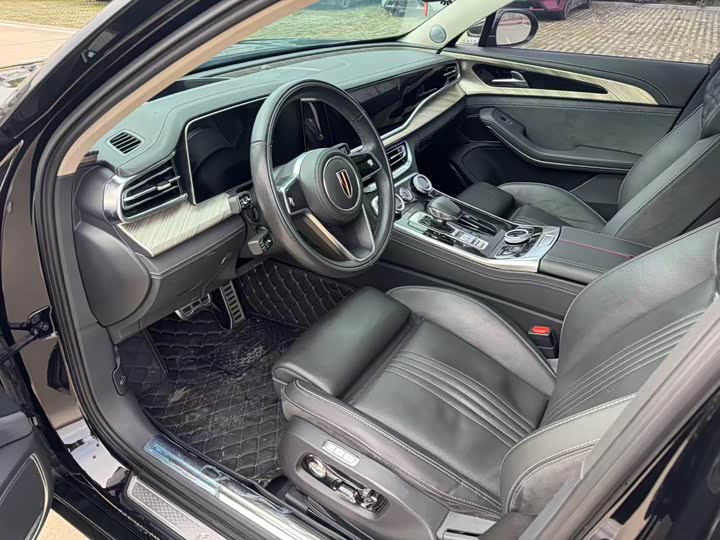 Фото 7 - Hongqi H9