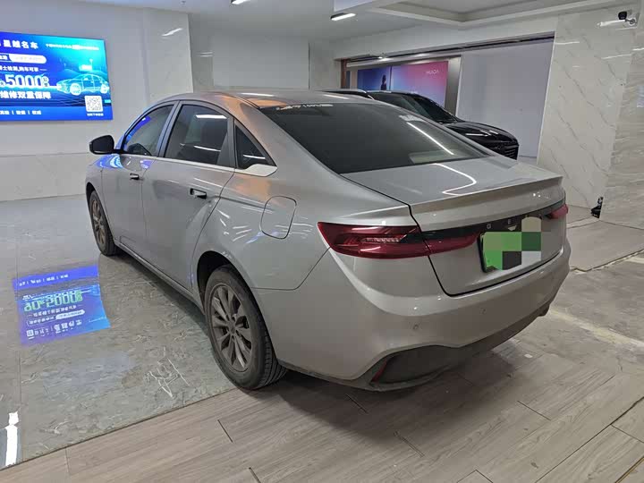 Фото 7 - Geely Geometry A