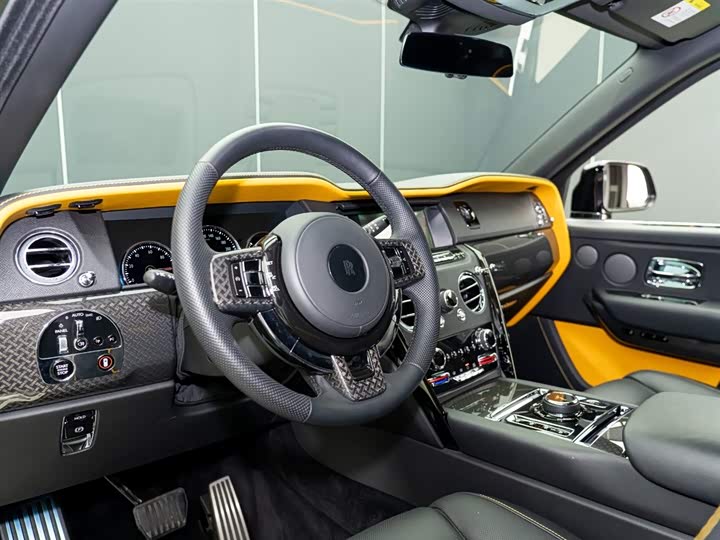 Photo 9 - Rolls-Royce Cullinan