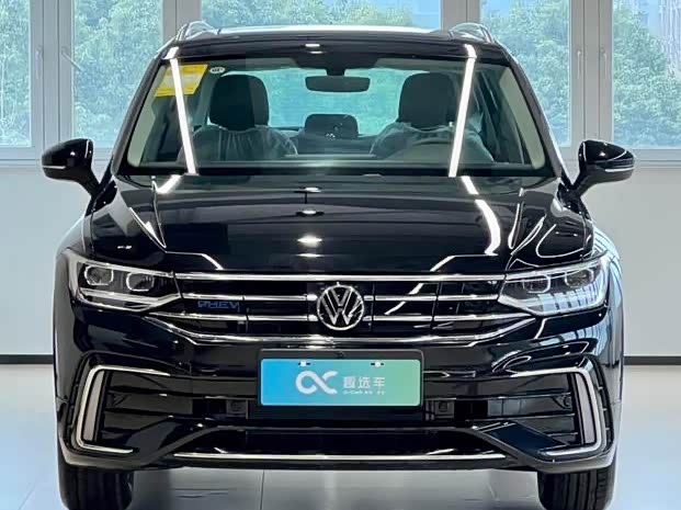 Фото 3 - Volkswagen Tiguan L Hybrid