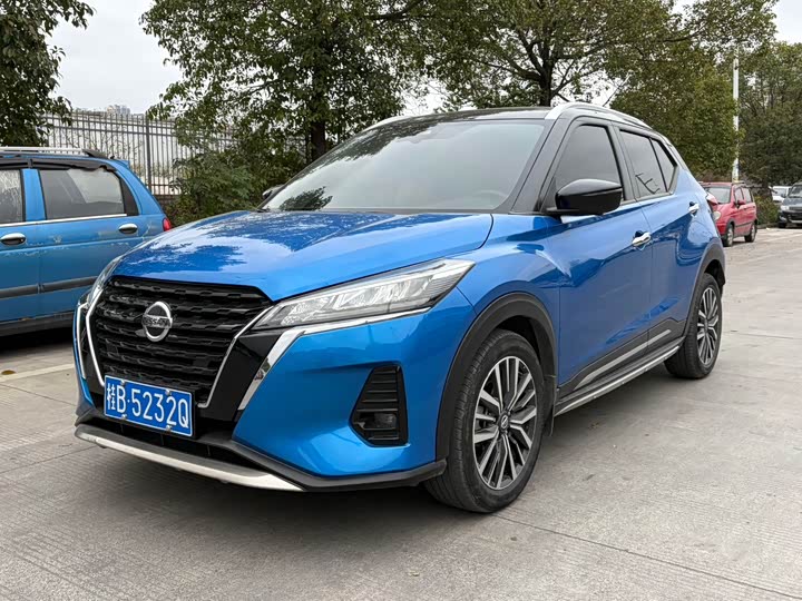 Photo 1 - Nissan Kicks