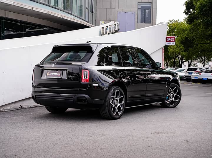 Photo 4 - Rolls-Royce Cullinan