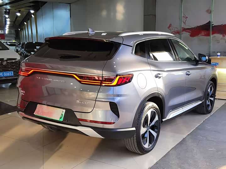 Фото 4 - BYD Song Plus Hybrid/EV