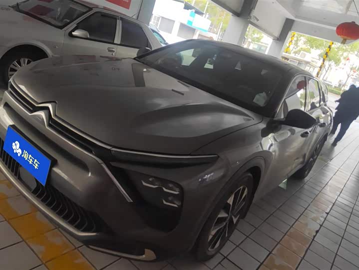 Photo 1 - Citroen C5 X