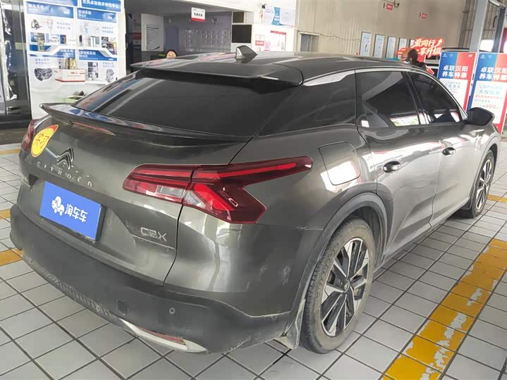 Photo 3 - Citroen C5 X