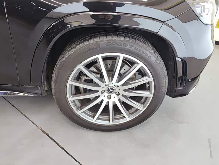 Фото 6 - Mercedes-Benz GLS-Class