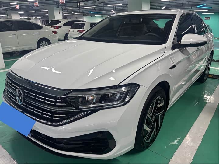 Фото 3 - Volkswagen Sagitar L