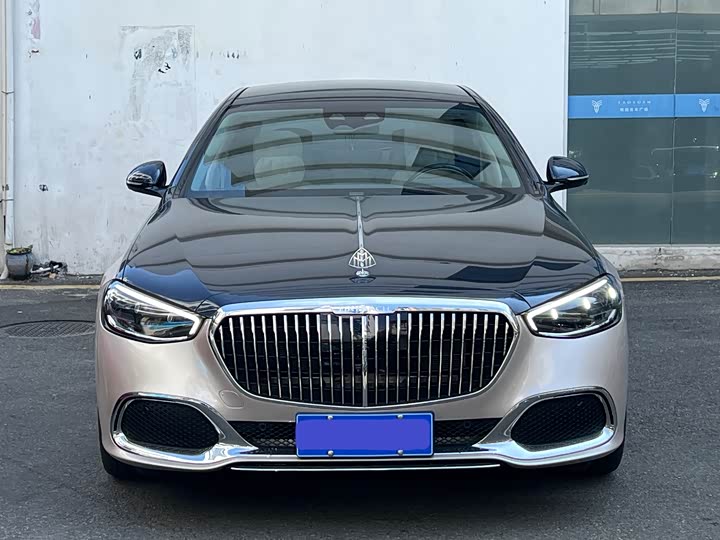 Фото 2 - Mercedes-Benz Maybach S-Class
