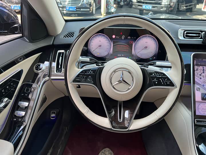 Фото 6 - Mercedes-Benz Maybach S-Class