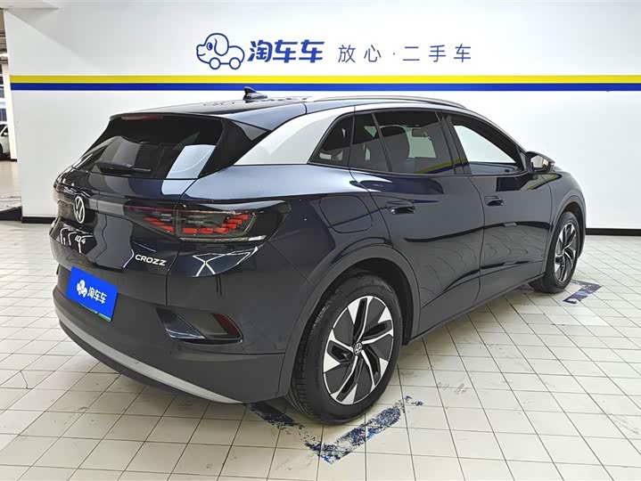 Photo 3 - Volkswagen ID.4 Crozz