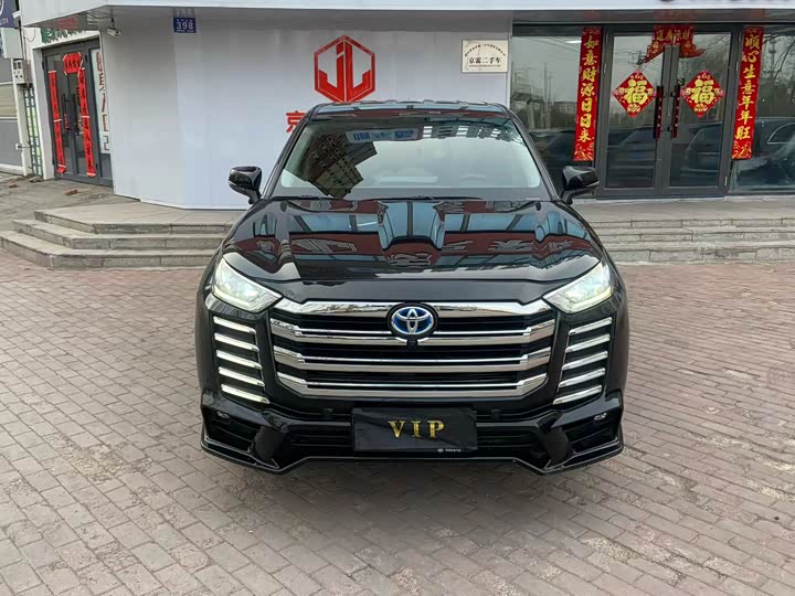 Фото 2 - Toyota Highlander