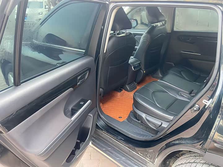 Фото 6 - Toyota Highlander