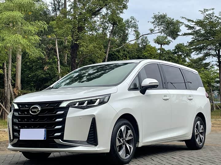 Фото 1 - GAC Trumpchi M6