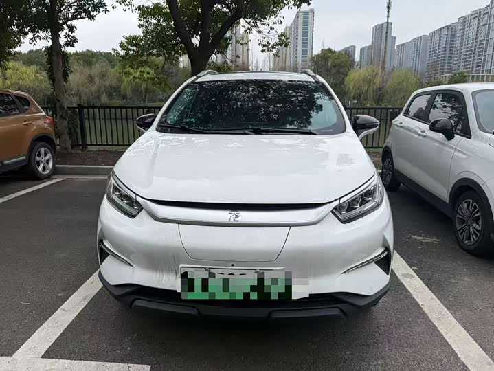 Фото 2 - BYD Yuan Pro