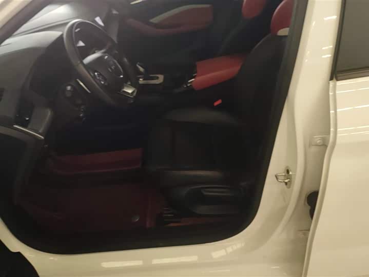 Фото 9 - MG Motor 5