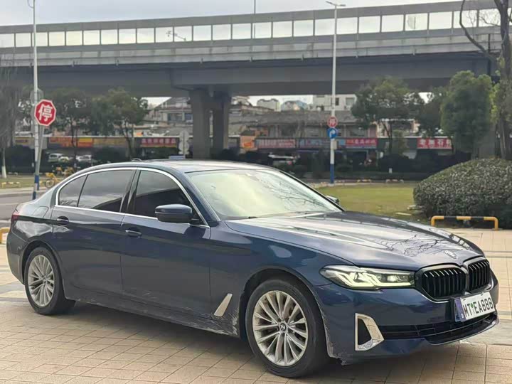 Фото 3 - BMW 5 Series