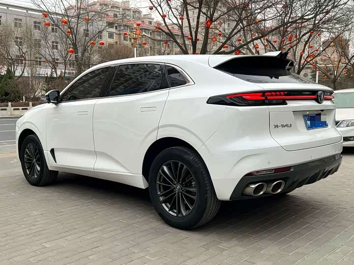 Фото 4 - Changan UNI-K