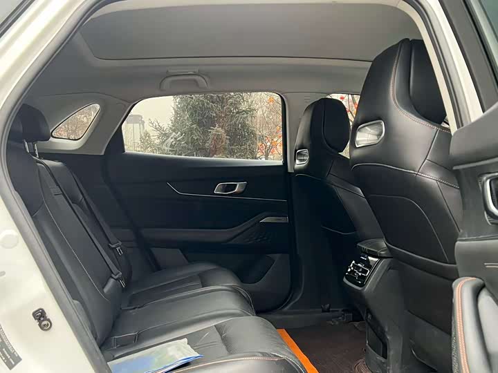 Фото 8 - Changan UNI-K