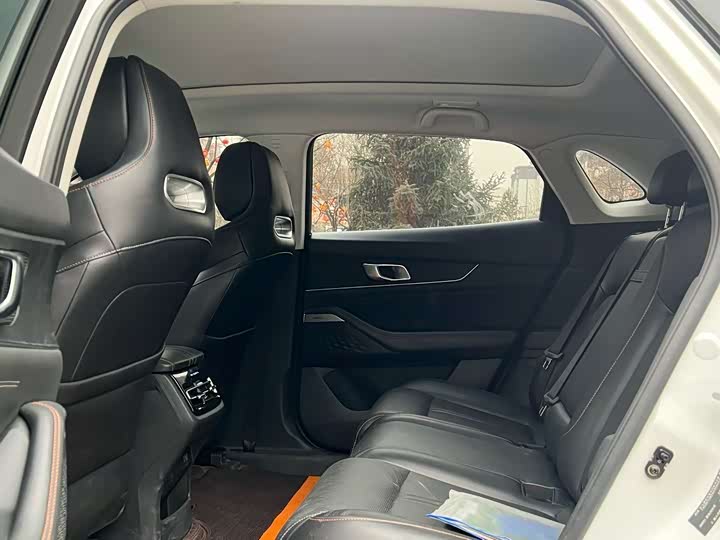 Фото 9 - Changan UNI-K