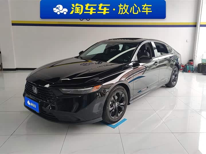 Фото 1 - Honda Accord