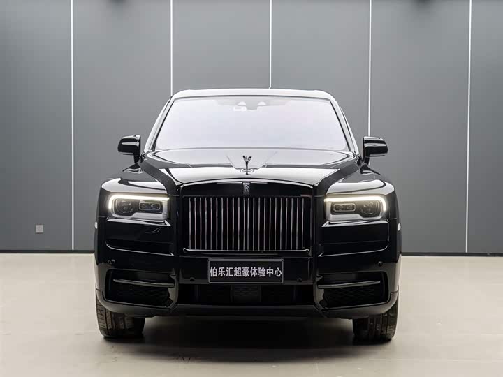 Фото 3 - Rolls-Royce Cullinan