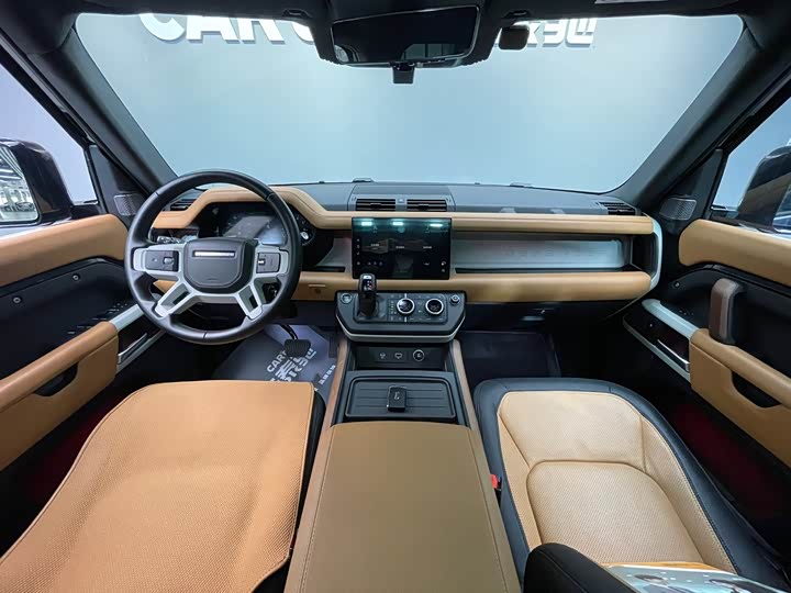 Фото 9 - Land Rover Defender