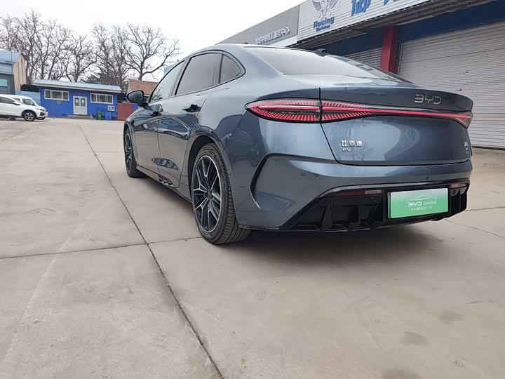 Фото 4 - BYD Seal