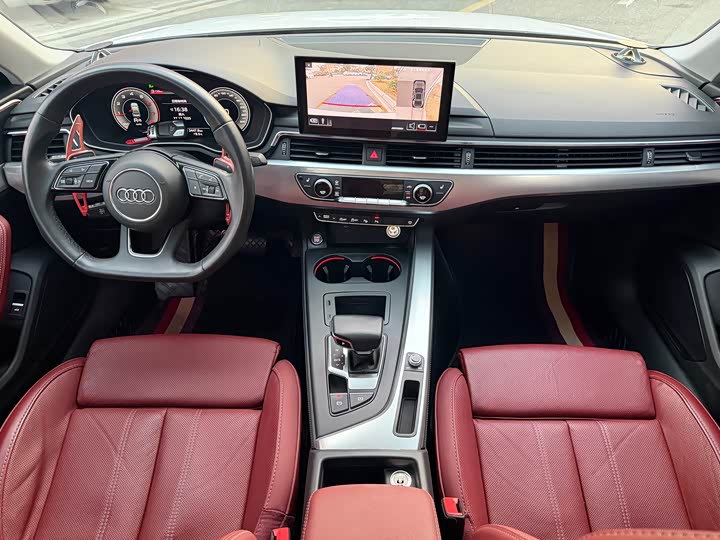 Фото 6 - Audi A4L