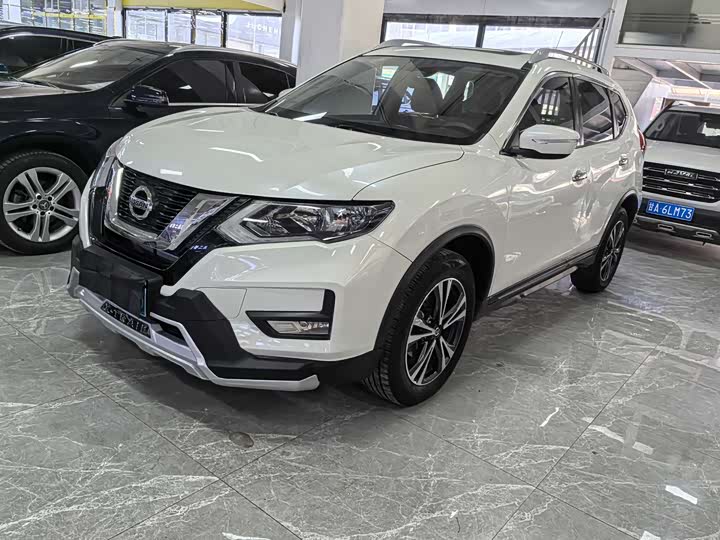 Фото 1 - Nissan X-Trail