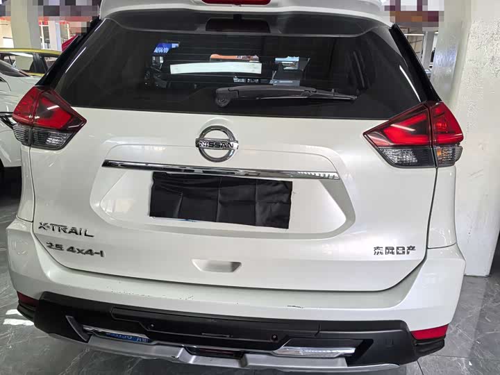 Фото 5 - Nissan X-Trail