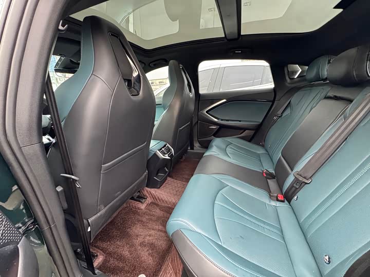 Фото 9 - MG Motor 7