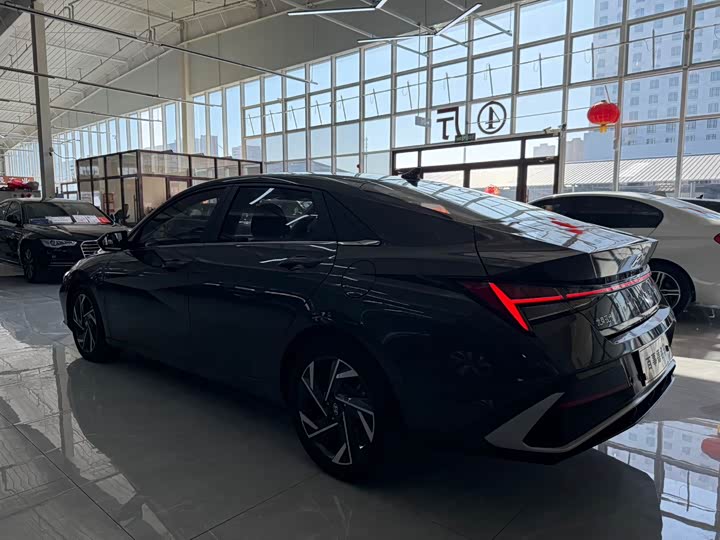 Фото 7 - Hyundai Elantra N line