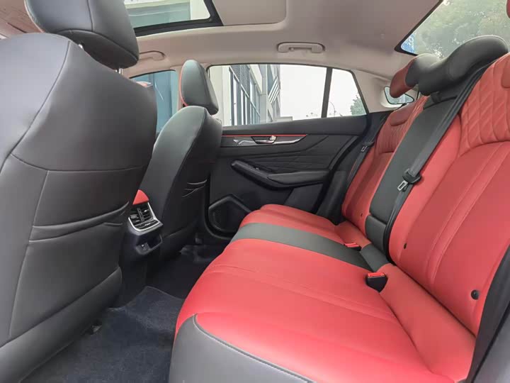 Photo 8 - Dongfeng Aeolus Yixuan Max