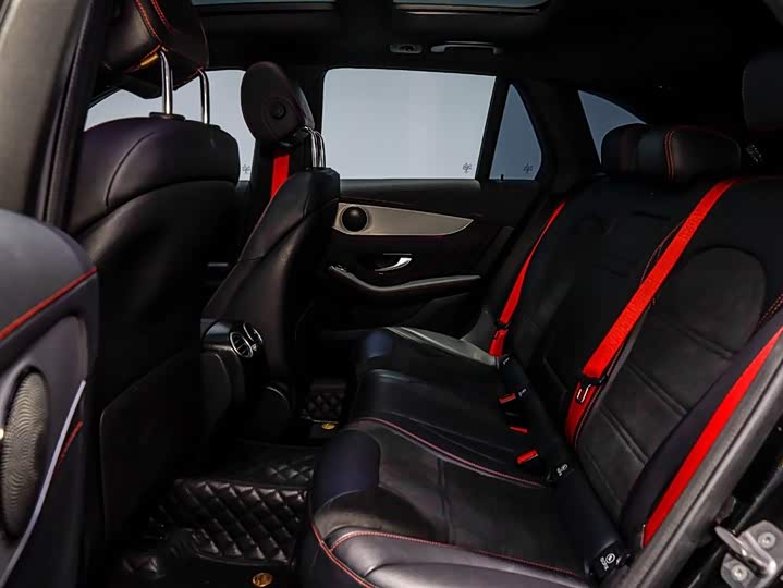 Фото 3 - Mercedes-Benz GLC-Class AMG