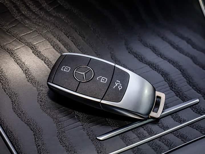 Фото 4 - Mercedes-Benz GLC-Class AMG