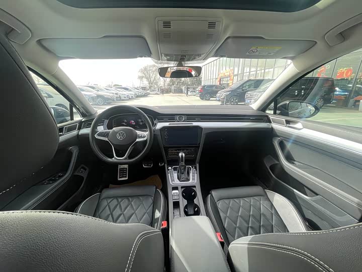 Фото 5 - Volkswagen Magotan GTE Hybrid