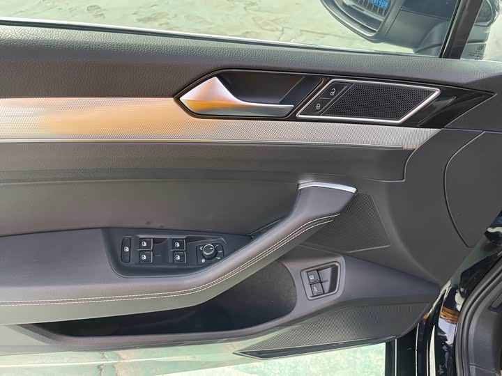 Фото 7 - Volkswagen Magotan GTE Hybrid