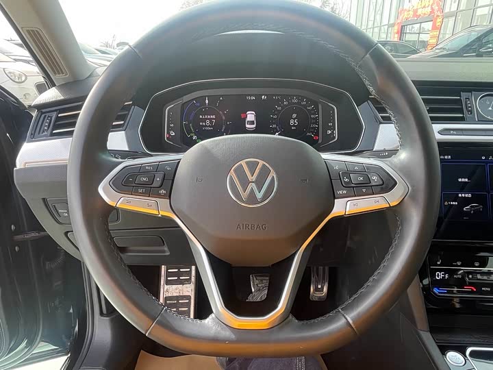 Фото 8 - Volkswagen Magotan GTE Hybrid