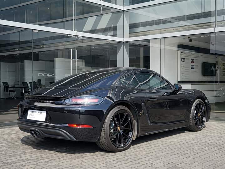 Photo 7 - Porsche 718