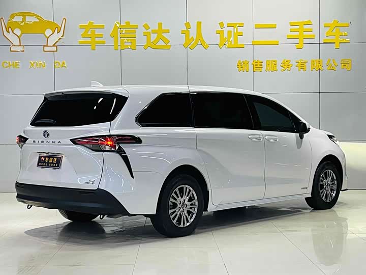Toyota Sienna 2021 2021款 2.5L混动 舒适版