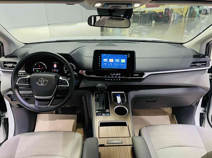 Toyota Sienna 2021 2021款 2.5L混动 舒适版