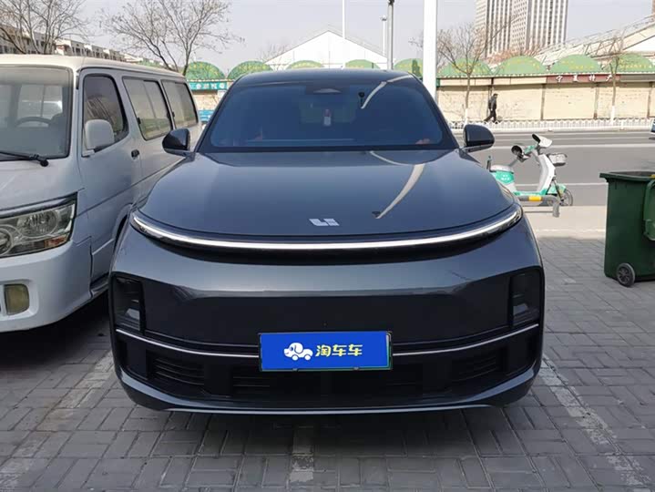 Фото 2 - LiXiang L8