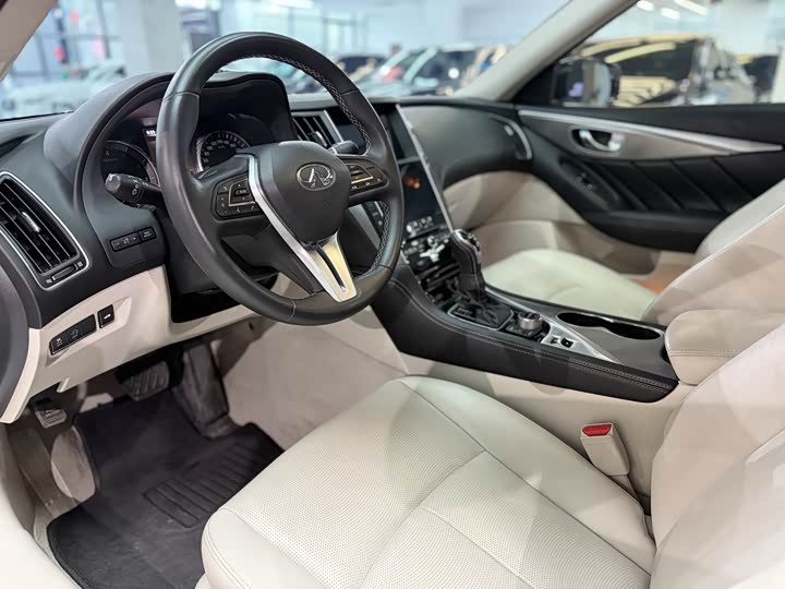 Фото 5 - Infiniti Q50L