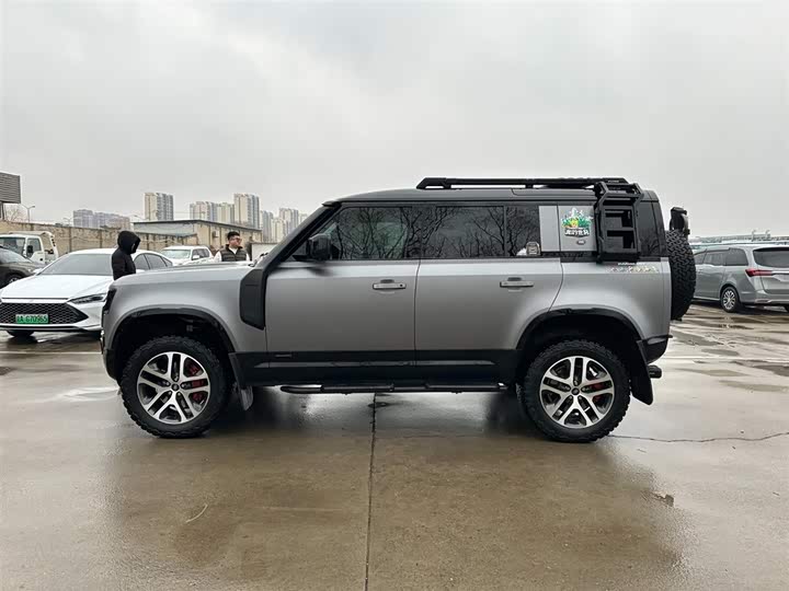 Фото 7 - Land Rover Defender