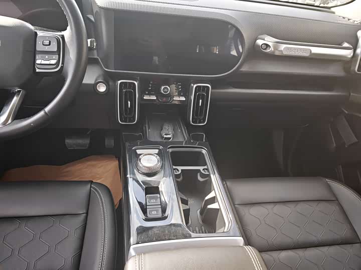 Фото 8 - Haval Dargo