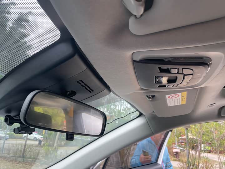 Фото 6 - Toyota Corolla Cross