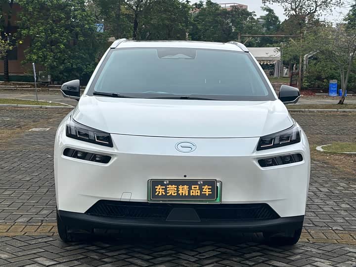 Фото 2 - GAC Aion V