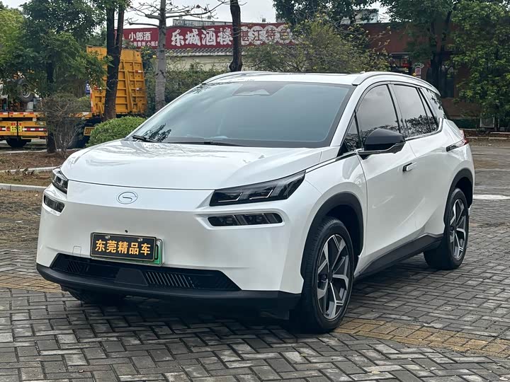 Фото 3 - GAC Aion V